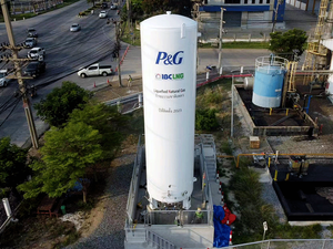 Cryogenic Liquid Storage Tank